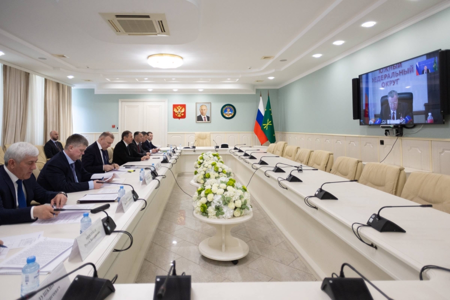 Вопросы улучшения демографической ситуации обсудили на заседании Совета при полномочном представителе Президента РФ в ЮФО